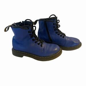 Dr. Martens Delaney Size 1 blue purple boots kids school winter fall above ankle